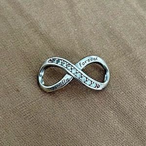 ❗️SOLD❗️Family Forever Charm for Pandora Bracelet